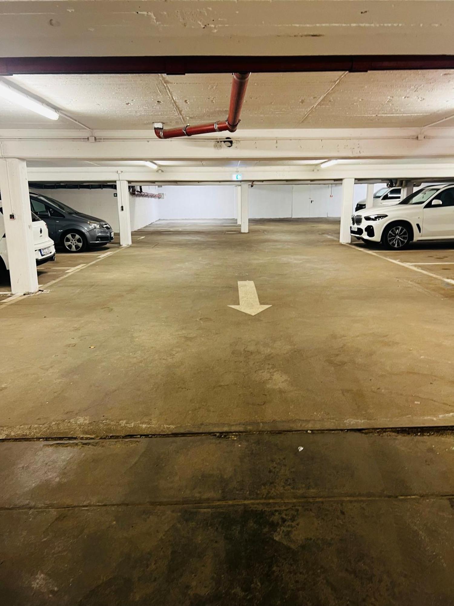Ladenwohnung In Kreuzberg Mit Parkplatz In Einer Tiefgarage Berlin Exterior foto